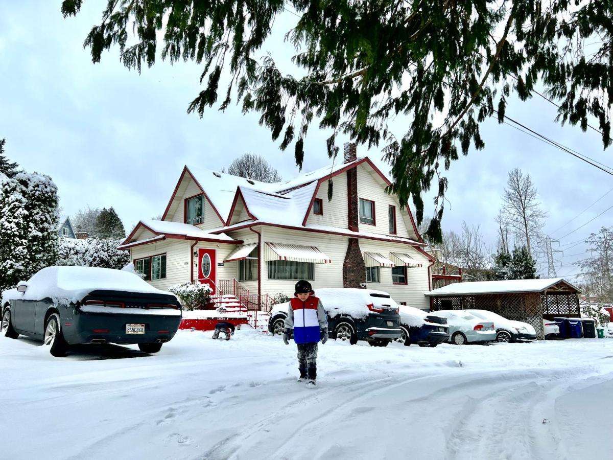 Seattle Airport Cozy Stay: Shared Comfort, Prime Location Exterior photo