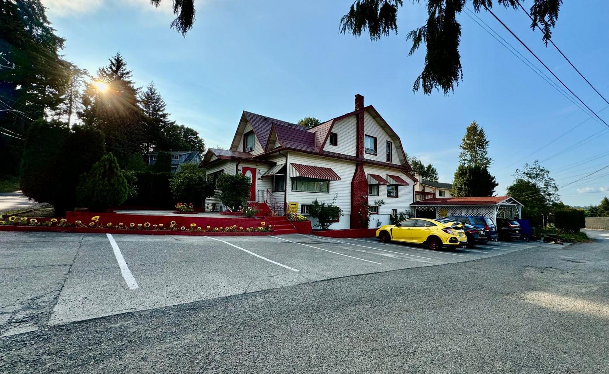 Seattle Airport Cozy Stay: Shared Comfort, Prime Location Exterior photo
